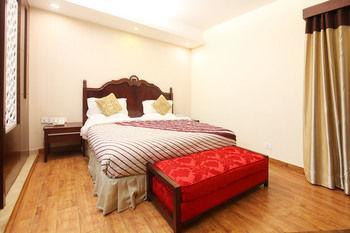 Oyo Premium Pitampura Hotel New Delhi Luaran gambar