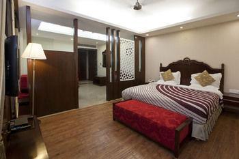 Oyo Premium Pitampura Hotel New Delhi Luaran gambar