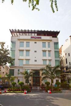 Oyo Premium Pitampura Hotel New Delhi Luaran gambar